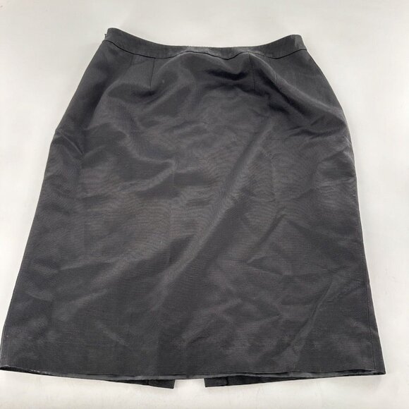 Talbots Black Knee-Length Straight Skirt Italian Fabric Size 10 Back Vent Preppy - Picture 11 of 12